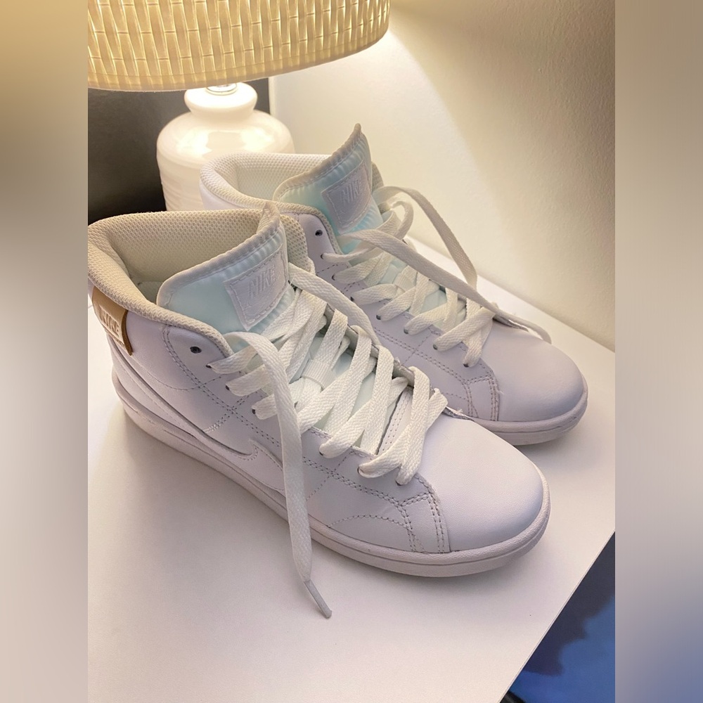 Nike-Shoes